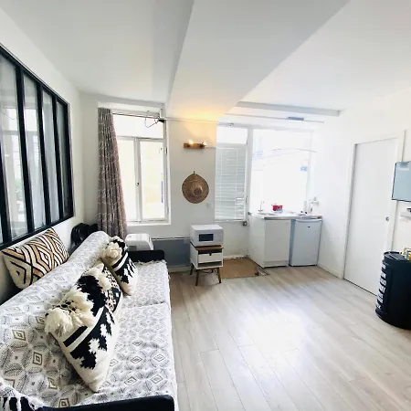 Saint Paul 22 Apartment *