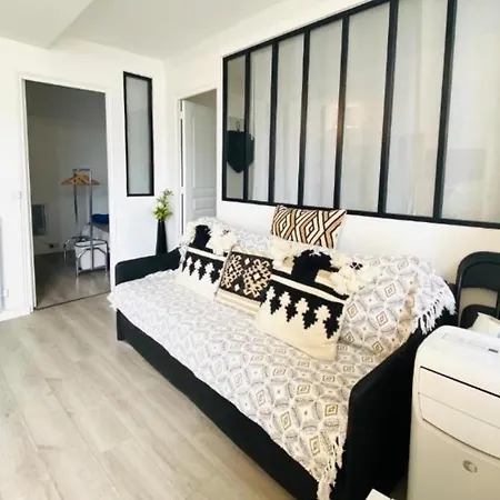 Saint Paul 22 * Paryż