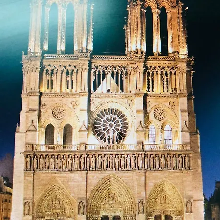 Apartment Saint Paul 22 Paris